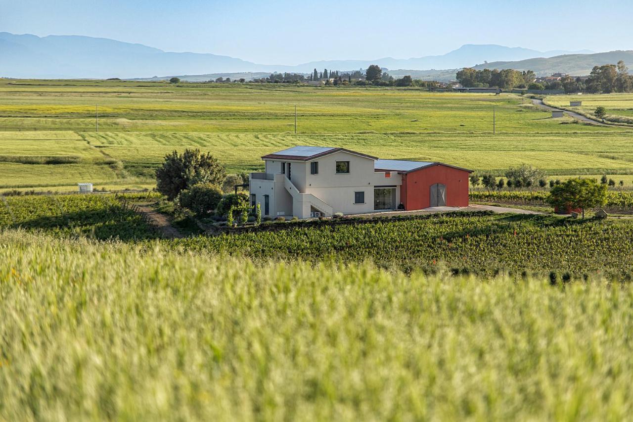 Nuovi Poderi Rooms Senorbi Exterior photo